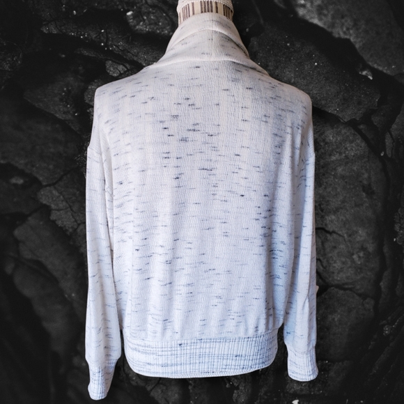 Anthropologie Soft Snow Flecked Ribbed Oversized Sweater Size XS - Picture 2 of 7